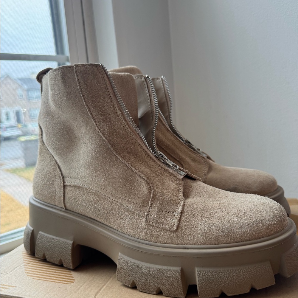 Aqua Tan Ankle Boots